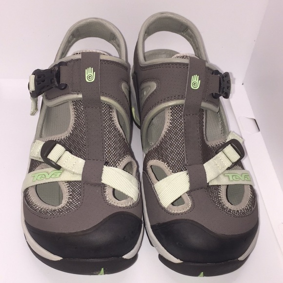 Teva Itunda 4265 Women’s Sports Closed Toe Hiking Sandals Size 9 - Picture 2 of 11